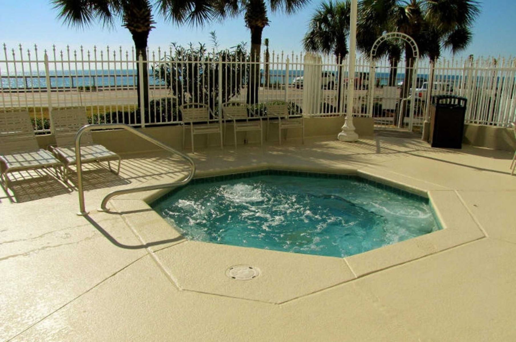 Bubbly Hot Tub Faces the Beach at Majestic Sun in Miramar Beach near Destin FL